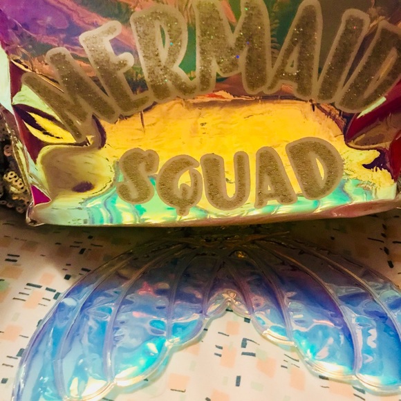 Backpack - Picture 8 of 8